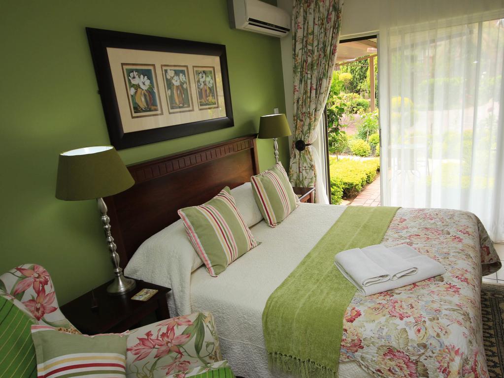 Avalon Guest Manor Hotel Newcastle Room photo