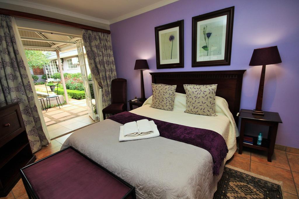 Avalon Guest Manor Hotel Newcastle Exterior photo